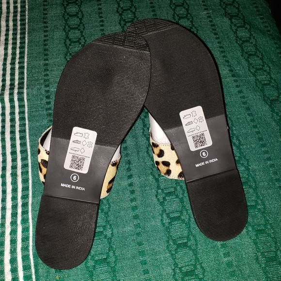 ASOS🩴Function Leather Toe Thong Sandal in Leopard - Picture 8 of 9